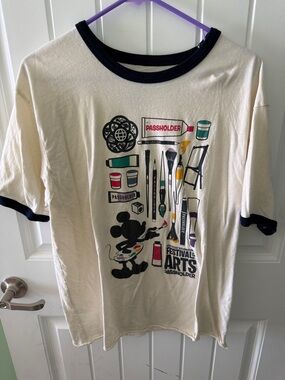 Disney Annual Passholder Festival of the Arts 2019 Collectible Shirt